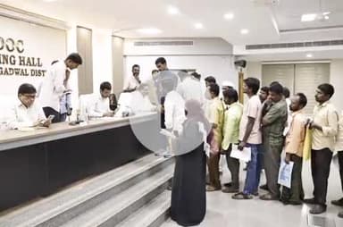 గద్వాల్: ప్రజావాణి కార్యక్రమంలో 55 ఫిర్యాదులను స్వీకరించిన:జిల్లా కలెక్టర్ బియ్యం సంతోష్ కుమార్
