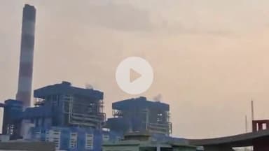 खरगौन: एनटीपीसी प्लांट में बॉयलर से कूदकर अस्थाई कर्मचारी ने की आत्महत्या, परिजनों का धरना, पुलिस ने दिखाए फुटेज