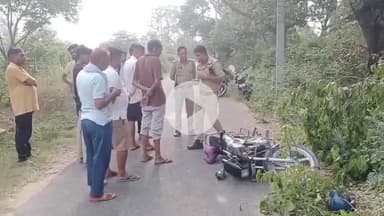 नौगावां सादात: नौगांवा फौलादपुर नहर के पास युवक की बाइक, जूते और हेलमेट मिले, पुलिस जांच में जुटी