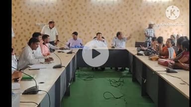 गिरिडीह: उपायुक्त के निर्देशानुसार गिरिडीह समेत विभिन्न प्रखंडों में बीएलओ को निर्वाचन संबंधित प्रशिक्षण दिया गया