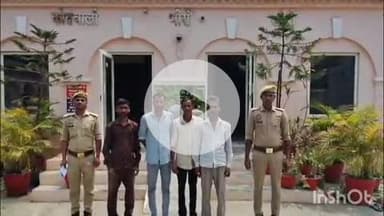 पलिया: भीरा कोतवाली पुलिस ने मारपीट के मामले में वारंटी चल रहे चार अभियुक्तों को अलग-अलग स्थानों से किया गिरफ्तार