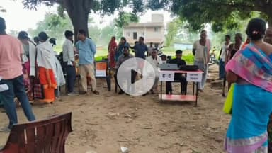 सेन्हा: चमडू व आरा गांव में अबुआ जनजातीय ग्राम उत्कर्ष अभियान के तहत शिविर आयोजित, योजनाओं के लिए सैकड़ों आवेदन