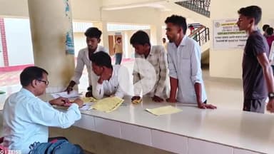 प्रतापपुर: प्रतापपुर प्रखंड कार्यालय में सुरक्षा जवान भर्ती कैंप का आयोजन हुआ