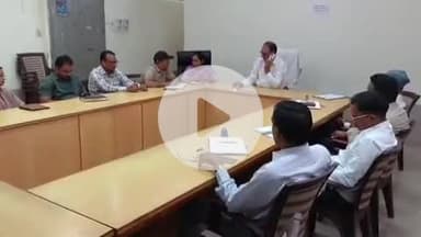 रायसिंहनगर: उपखंड अधिकारी रायसिंहनगर की अध्यक्षता में अंतर्राष्ट्रीय योग दिवस को लेकर हुई बैठक, तैयारियों को लेकर की गई चर्चा