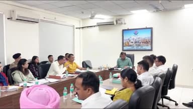 देहरादून: अपर आयुक्त उत्तम सिंह चौहान की अध्यक्षता में लैंड फ्रॉड समन्वय समिति की बैठक हुई आयोजित
