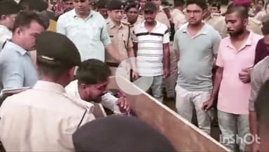 भभुआ: जिले में पदस्थापित सिपाही अमलेश कुमार के असामयिक निधन पर पुलिस परिवार ने दी विनम्र श्रद्धांजलि