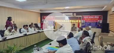 फिरोज़ाबाद: सड़क सुरक्षा अभियान की दमदार शुरुआत: ट्रांसपोर्टरों के साथ गोष्ठी में नियम पालन की दिलाई शपथ