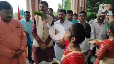 सोनाहातु: केंद्रीय रक्षा राज्य मंत्री संजय सेठ ने कस्तूरबा गांधी विद्यालय, सोनाहातू का निरीक्षण किया