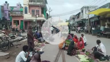 मांगरौल: मांगरोल में सब्जी मंडी की व्यवस्थाओं पर जिला कलेक्टर के आदेश की अवहेलना