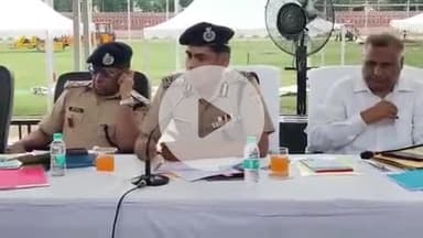 देहरादून: वीवीआईपी भ्रमण एवं प्रवास कार्यक्रम को लेकर पुलिस अधिकारियों ने पुलिस बल को किया ब्रीफ