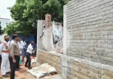 நீடாமங்கலம்: கருவாகுறிச்சி பகுதியில் மாவட்ட ஆட்சியர் திடீர் ஆய்வு