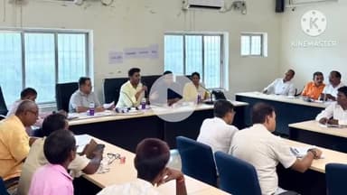 नवादा: बिहार विधानसभा निर्वाचन 2025 की तैयारी को लेकर प्रखंड विकास पदाधिकारी ने 267 विधानसभा के अधिकारियों के साथ की बैठक