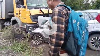 चांद: तेज रफ्तार डंपर ने कार सवारों को मारी टक्कर, दो लोग घायल