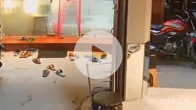 देेेवरिया: आर्य समाज गली में बाइक चोरी करते हुए वाहन लिफ्टर का वीडियो हुआ वायरल