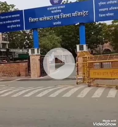 जालौर: हैल्पलाईन कक्ष में जिला बाढ़ नियंत्रण कक्ष (ई.ओ.सी.) की स्थापना, 30 सितम्बर तक रहेगा कार्यशील