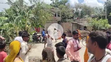विक्रमपुर समस्तीपुर वॉर्ड नंबर 10 में नल जल नहीं मिलने के कारण nh 322 3 घंटा जाम पानी के लिए ग्रामिंग ट्रस रहे है 💯😎😭
