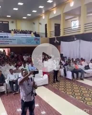 जगदलपुर: श्यामा प्रसाद मुखर्जी टाउन हाल में भगवान बिरसा मुंडा आदिआदर्श ग्राम योजना के अंतर्गत जागरूकता शिविर का आयोजन किया गया