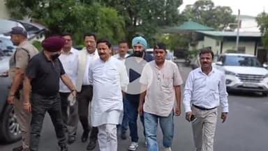 देहरादून: कांग्रेस प्रतिनिधिमंडल ने सचिवालय में मुख्य सचिव से की मुलाकात, सौंपा ज्ञापन