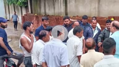 बलियापुर: बलियापुर क्षेत्र में चल रही नल जल योजना का जायजा लेने पहुंचे मेघा ग्रामीण जिलापूर्ति योजना के अधिकारी