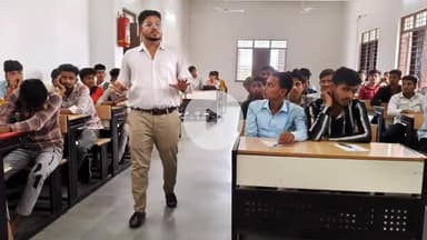 खरगौन: युवा शक्ति मिशन के अंतर्गत शासकीय आईटीआई कॉलेज में युवा संवाद कार्यक्रम का आयोजन