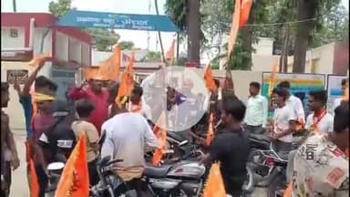 डंडारी: सुघरण ग्राम वार्ड 11 में मंदिर के जमीनी विवाद को लेकर स्थानीय लोगों ने थाने में दिया आवेदन