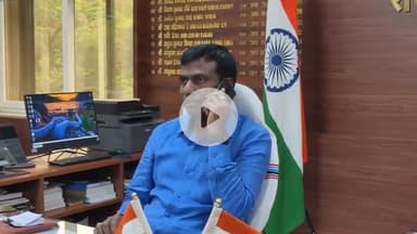 कांके: रांची समेत आसपास के इलाकों में भारी बारिश के चलते डीसी ने सभी स्कूल बंद रखने का आदेश दिया