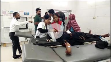 इटावा: भरथना इलाके में दो बाइकों की टक्कर में पति-पत्नी हुए घायल, जिला अस्पताल में इलाज जारी