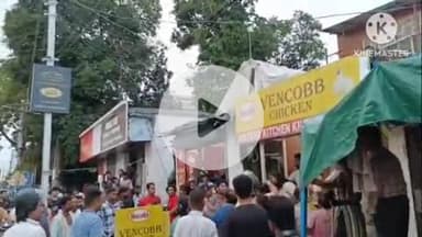 देहरादून: मामूली विवाद पर महिलाओं ने कैंट रोड पर एक युवक की जूते-चप्पलों से की पिटाई