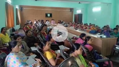 कलियासोल: प्रखंड सभागार में प्रखंड विकास पदाधिकारी के नेतृत्व में जिओ फेंसिंग प्रशिक्षण कार्यक्रम आयोजित