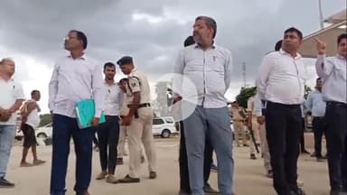 बख्तियारपुर: बख्तियारपुर पहुंचे पटना के जिलाधिकारी डॉ. त्यागराजन, विकास कार्यों का लिया जायजा