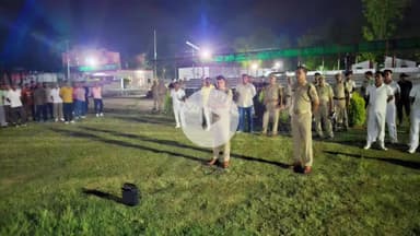 मिलक: रिजर्व पुलिस लाइन में सीधी भर्ती 2023 के सभी अभ्यर्थियों की समस्याओं को एसपी और एडिशनल एसपी ने सुना, दिए आवश्यक निर्देश