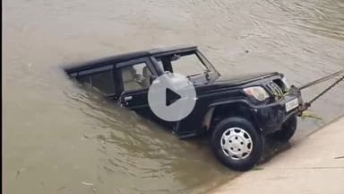 तारानगर: तारानगर से जिला परिषद सदस्य विमला कालवा ने जताया गहरा शोक, हनुमानगढ की बोलेरो गाड़ी नहर में गिरने से तीन जनों की हुई मौत