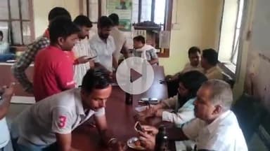 सांगोद: उपखंड क्षेत्र के ग्राम पंचायत खड़िया में रात्रि चौपाल का आयोजन, ग्रामीणों की समस्याएं सुनी गईं