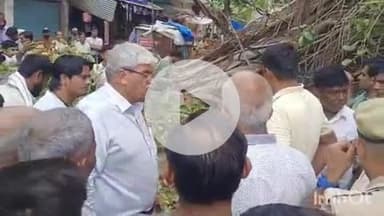 फिरोज़ाबाद: रसूलपुर में स्मार्ट रोड निर्माण कार्य के दौरान अव्यवस्था के चलते गुस्साए लोगों ने लगाया जाम, विधायक ने सुलझाया विवाद