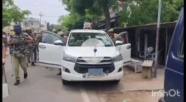 प्रतापगढ़: बिहारगंज और पट्टी इलाके में गोलीबारी की घटना में लापरवाही बरतने पर 2 थानाध्यक्ष और 4 एसआई को एसपी ने किया निलंबित