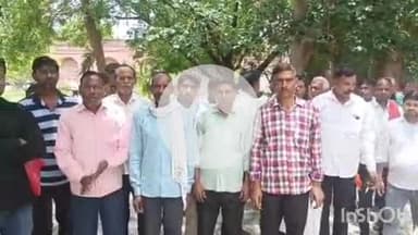 औरैया: उदईपुर गांव के किसानों ने चकबंदी प्रक्रिया की पैमाइश रुकवाने को लेकर डीएम से की शिकायत