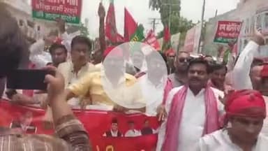 सुल्तानपुर: सुल्तानपुर जिले की बदहाल बिजली व्यवस्था को लेकर समाजवादी पार्टी हुई मुखर, पूर्व विधायक अनूप संडा के नेतृत्व में सैकड़ों कार्यकर्ता