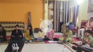 बक्सर: शास्त्रीय संगीत की पताका थामे बक्सर की बेटी गोल्ड मेडलिस्ट सुकृति समाज में जगा रही हैं नई रोशनी