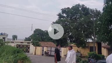 पीलीभीत: गांव कीरतपुर में नीचे झूल रही हाइटेंशन विधुत लाइन शिकायत के बाद भी नहीं हो रहा समाधान #jansamasya