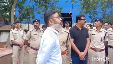 जमुई: CM के संभावित कार्यक्रम को लेकर DM और SP ने पूर्व केंद्रीय मंत्री दिग्विजय सिंह के समाधि स्थल नयागांव का किया निरीक्षण