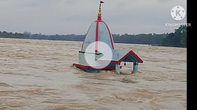 सोनाहातु: भारी बारिश से नदियों में उफान, कई कच्चे मकान गिरे