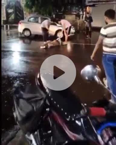 ग्वालियर गिर्द: ग्वालियर में शराबी का सड़क पर हंगामा, वीडियो वायरल