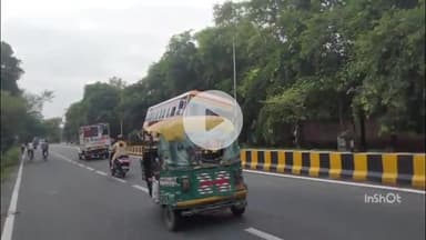 बरेली: कैंट थाना क्षेत्र के जाट रेजीमेंट के पास अनियंत्रित होकर रोडवेज बस डिवाइडर पर चढ़ी, कई लोग घायल