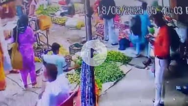 धनौरा: गजरौला में साप्ताहिक बाजार से एक व्यक्ति का मोबाइल हुआ चोरी, घटना सीसीटीवी कैमरे में कैद