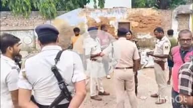 कहरा: मारूफगंज रोड पर पुलिस क्लब के पास खून से लथपथ युवक का शव मिला, पुलिस जांच में जुटी