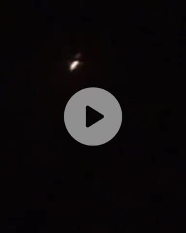 बिल्हौर: गुरुवार रात बिल्हौर में कम ऊंचाई पर दिखा विमान, लोगों ने वीडियो बनाकर सोशल मीडिया पर किया वायरल