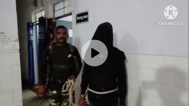 सोनाहातु: सोनाहातू: शराब दुकान में चोरी करने वाले को सोनाहातू पुलिस ने पीछा करके पकड़ा