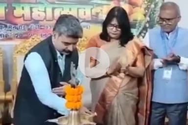 कांके: शहीद चौक के पास नाबार्ड और झारखंड राज्य सहकारी बैंक लिमिटेड के तत्वावधान में आम महोत्सव का आयोजन