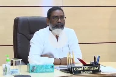 कांके: प्रोजेक्ट भवन में सीएम ने वीसी द्वारा सभी जिलों के उपायुक्तों को अतिवृष्टि के मद्देनज़र अलर्ट रहने को कहा