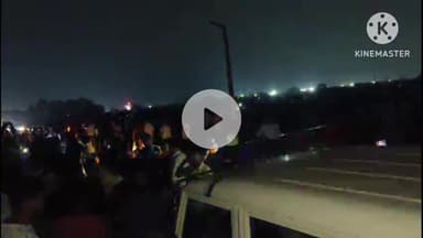 बक्सर: वीर कुंवर सिंह गंगा सेतु से स्कार्पियो रेलिंग तोड़ गंगा में गिरी, पुलिस राहत कार्य में जुटी